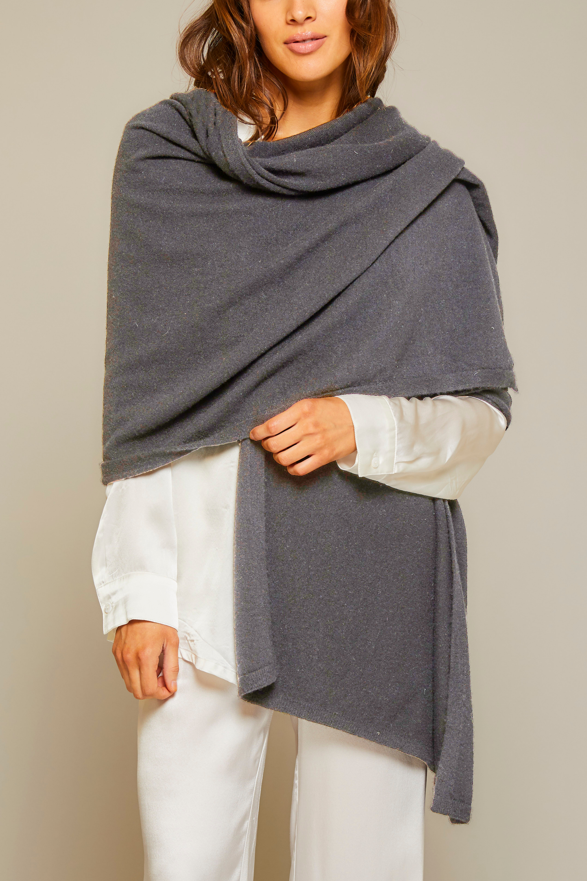 Washable Cashmere Wrap - Grey