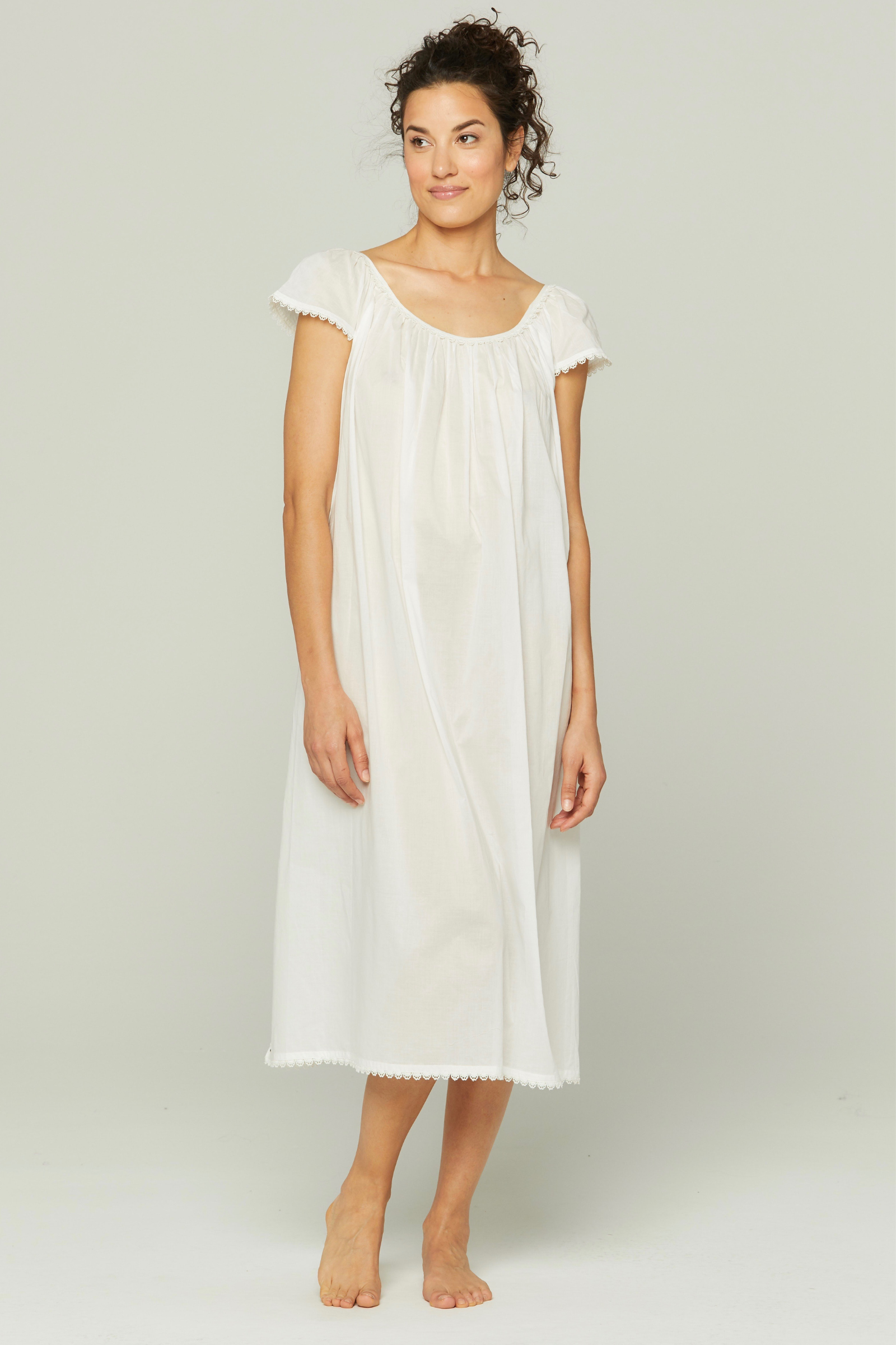 Long Cotton Nightgown with Flower Trim - White
