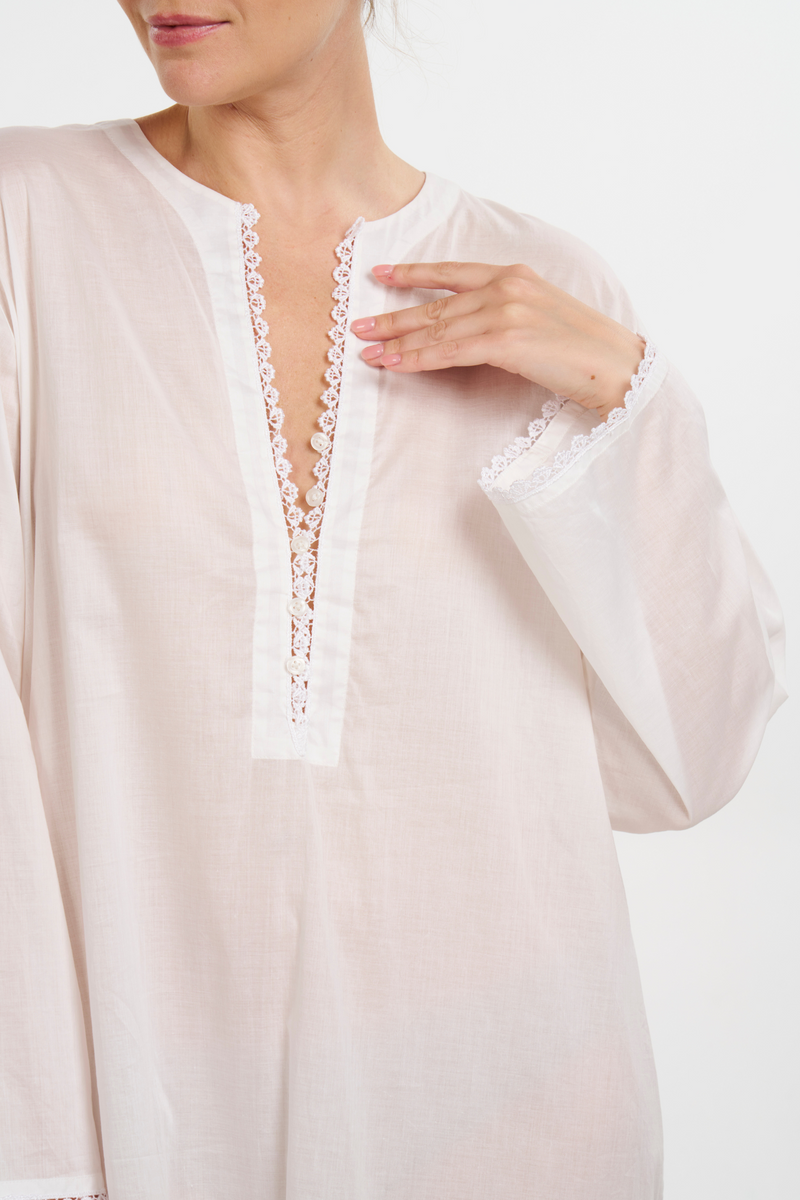 Valentina Kaftan - White