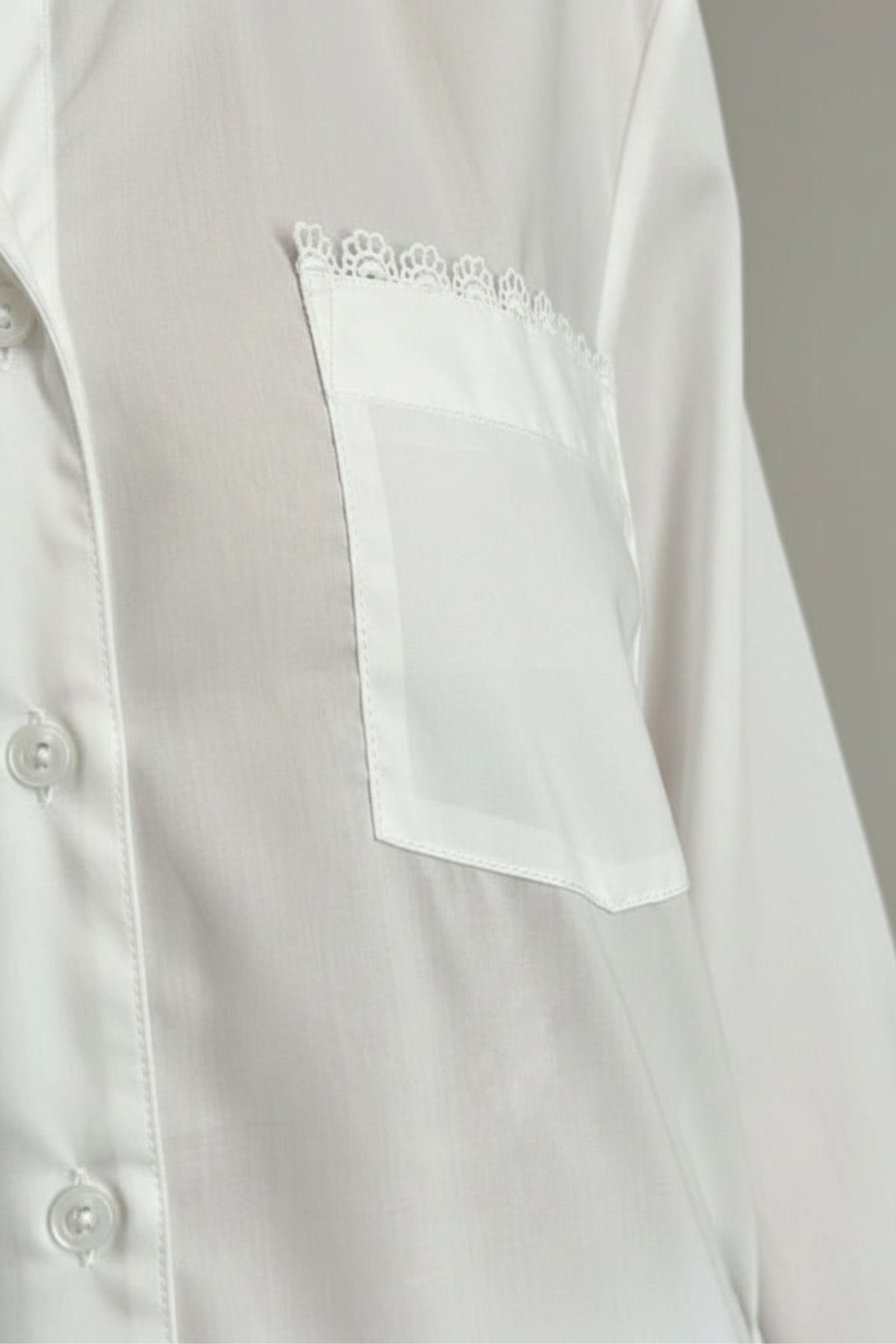 Classic Pajama Set With Flower Trim - White